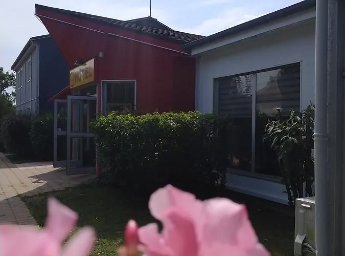 Szálloda - Restaurant Du - Agen Boé