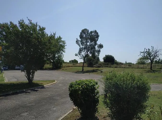 - Restaurant Du - Agen 2*