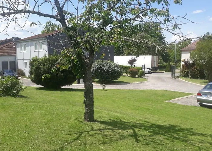 - Restaurant Du - Agen Szálloda